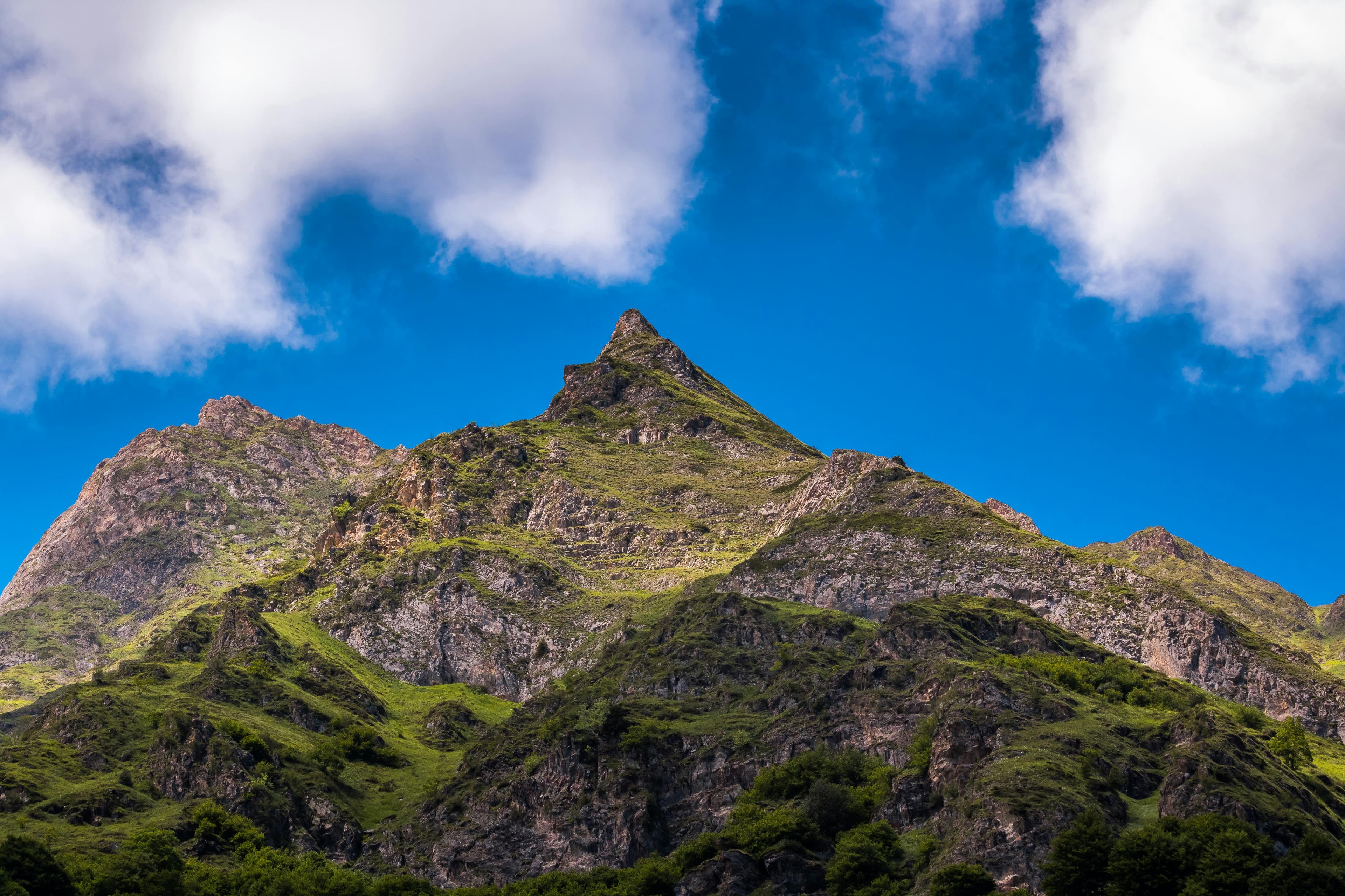 Sıcaklıklarla Mücadele: İspanya'nın İklim Sığınakları Ağı